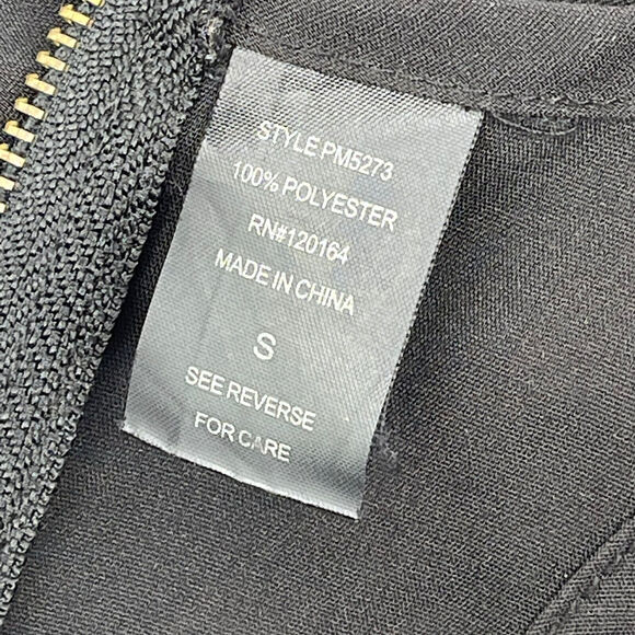 Kylee Sz S Tank Top Black Floral Tiered Sleeveless Racerback Exposed Back Zipper - Picture 6 of 7